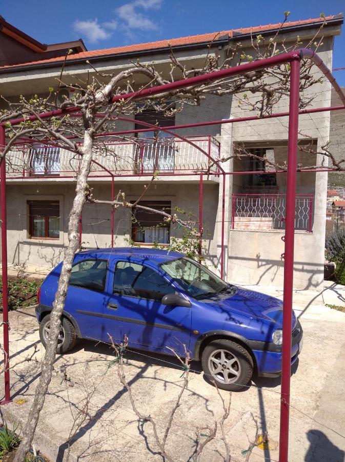 GM - Studio Apartment Trebinje Exterior foto